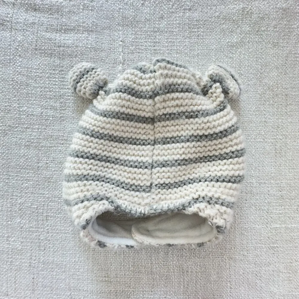 Baby Boden Gray & White Striped Knit Winter Baby Hat VGUC 6-12mo